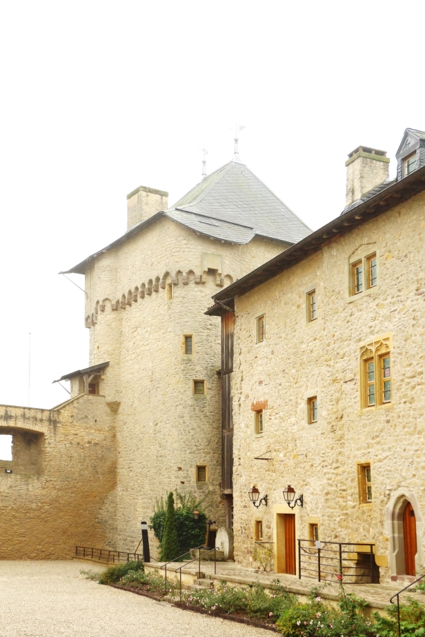 Chateau de MALBROUCK 07 Beaute et Paysages de notre Belle France - Memoire de France par Guy Peinturier