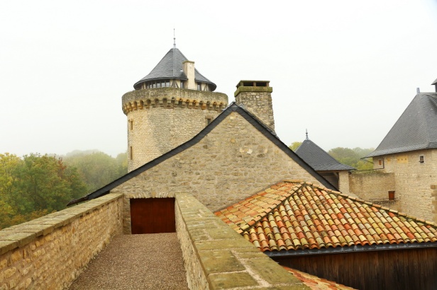 Château de Malbrouck à MANDEREN 19 balades en france - guy peinturier
